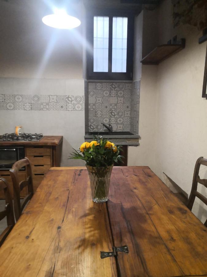 Da Tinti Apartment Madonna Del Sasso Bagian luar foto