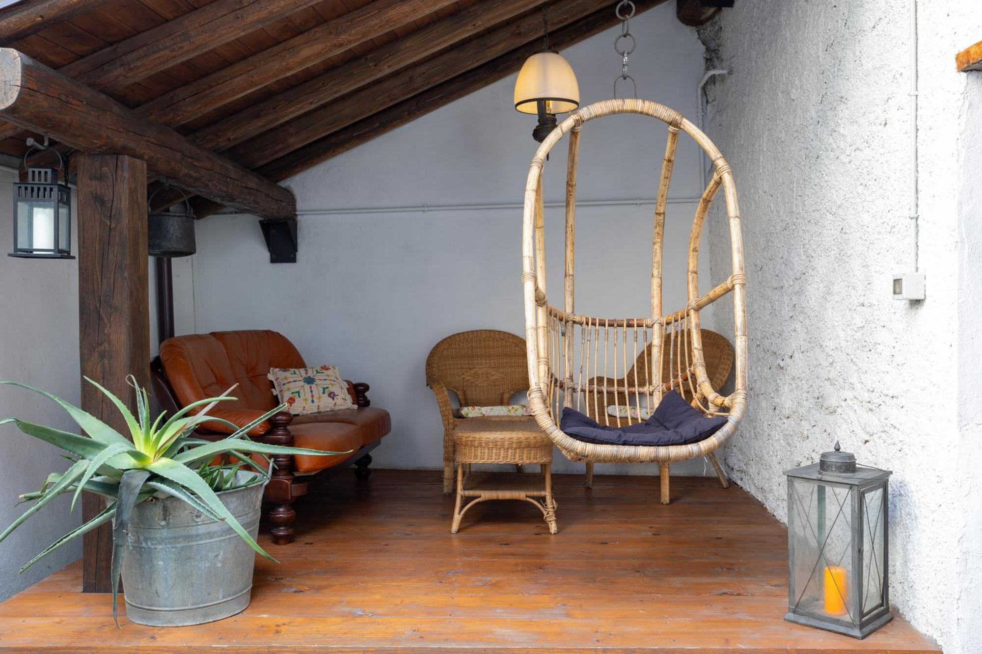 Da Tinti Apartment Madonna Del Sasso Bagian luar foto